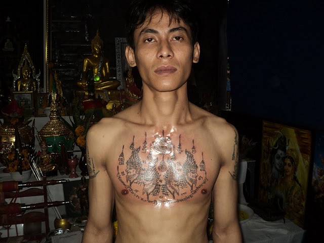 Yant Rasi Perd Loke – Sak Yant Thai Temple Tattoos